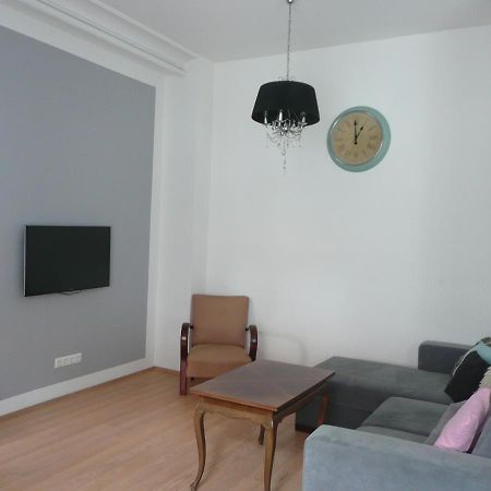 Modern City Center Location: Party, Sightsee, Rest Appartement Boedapest Buitenkant foto